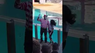 Fun vibes with Tom the mime