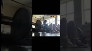 Попа еще появится