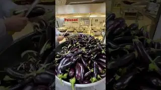 Patlıcan Soyma Sanatı !! 