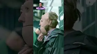 Парень превратил голову в кубик-рубик😱 