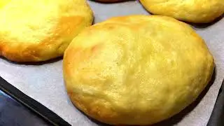 ОЧЕНЬ ПРОСТО И ВКУСНО! СУПЕР МЯГКИЕ Сдобные ДОМАШНИЕ БУЛОЧКИ ШАНЕЖКИ СО СМЕТАНОЙ / ВКУСНЫЕ ШАНЬГИ