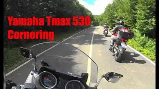 Yamaha Tmax 530 Cornering