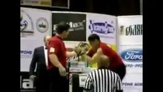 Дзамболат Цориев и Вячеслав Муриев Armwrestling