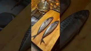 Делаю такую СКУМБРИЮ каждые выходные целый МЕСЯЦ и всегда мало
