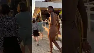 Роскошный и экзотический пляж в Вардане.Обзор пляжа.
