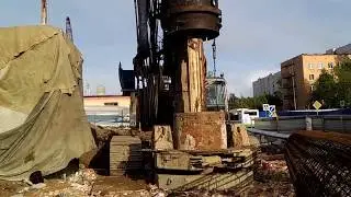 Bauer bg 40 at work. Бурение с обсадной трубой. Полный цикл.