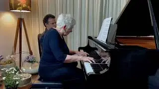 ESTELA CALDI interpreta 'Adiós Nonino' (Astor Piazzolla)