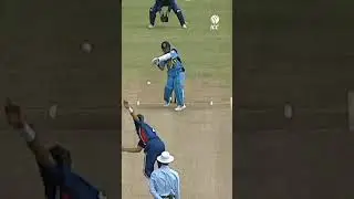 Vintage Tendulkar 🤌 