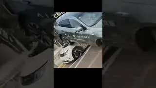 Women drivers always have surprises 