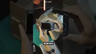 Unboxing kamera Ricoh GR III 