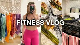 FITNESS VLOG: weight loss meal prep, prepping for 2023, organizing my gym clothes