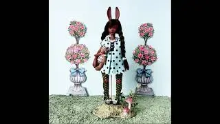 Эклер и ее наряды.