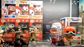 Looking For Funko Pops at the New York Comic Con NYCC 2021