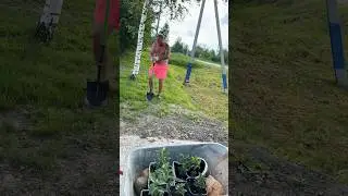А зачем мы Лейку пустую принесли😅?! 