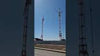 попросил дом 200 кв построить.