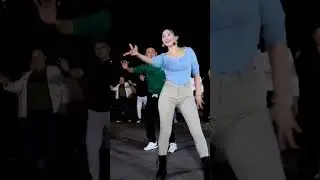 ♫ ♪ 🎶 Красавица 🔝💘ЦинЦин🔔танцует💃💃💃Супер Кадриль💃♪ Ярмарки-краски ♪ ♪MUTUAL AUTOGRAPH🔔♪ 🎶 💘🔔 