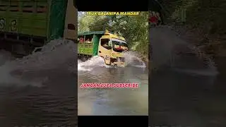 truck suka main air ya guys 😲🧐🧐 #shorts #mobiltruk #trukoleng #youtubeshorts #dumptruck #truck