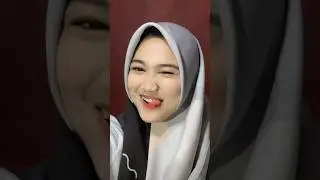 Cewek Berhijab Idaman Para Lelaki. 