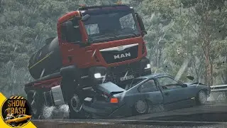 BeamNG Drive - Realistic Overtaking Crashes