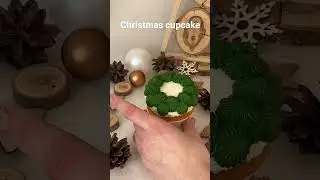 Christmas cupcake