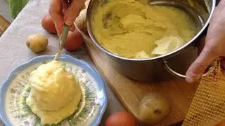Картофельное пюре с яйцом (без масла)