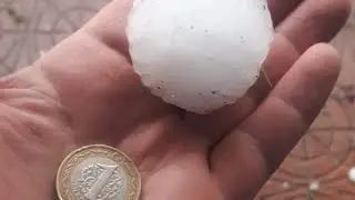 Dolu ve Şiddetli Yağmur Yağışı - Bazı yerlerde ceviz büyüklüğünde dolu yağdı. Isparta-Malatya