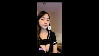 Cewek cantik |Vcs buat pacar | sampai buka baju.