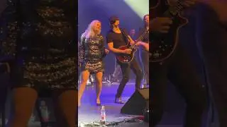 We Will Rock You! Kfir Ochaion with Karniband