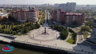 Астрахань памятник Петру 1-му 