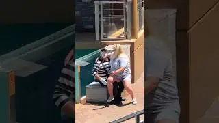 Tom the mime