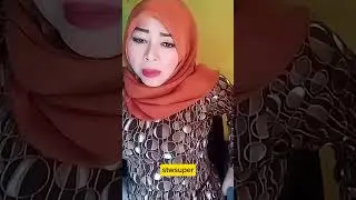 Tante Hijab montok Goyang Hot Mantap.