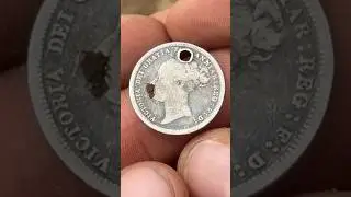 An EPIC SILVER treasure METAL DETECTING #treasure #silver