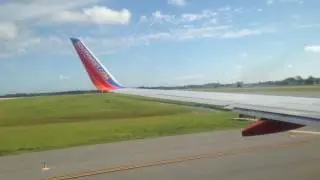 Southwest B737-800 Landing in Orlando