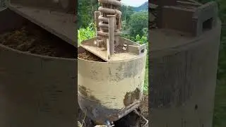 Rotary digging process of pile foundation