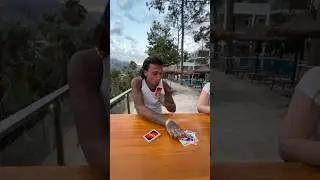 😂 