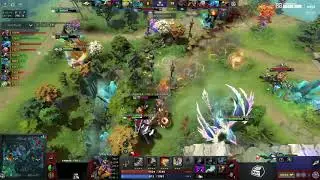 AMMAR tanks all of Secret's damage to set up 4 huge kills for OG