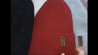 Модные шапки комплекты шапок с шарфами  Шапки с люрексом и натуральным помпоном