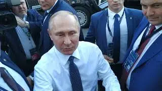 ПУТИН ВЫШЕЛ К ЛЮДЯМ. ФСО РАБОТАЕТ ЧЕТКО. КОРТЕЖ ПРЕЗИДЕНТА. ПУТИН. PUTIN.  #shorts