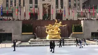 Знаменитый каток  в Рокфеллер-центре. Нью Йорк