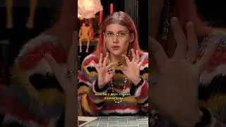 В чем разница между пропагандистом и интеллектуалом?
