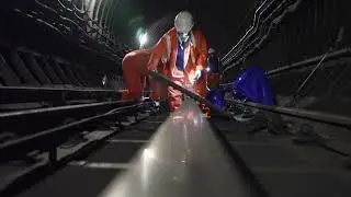 Tackling dust with London's tube cleaning teams