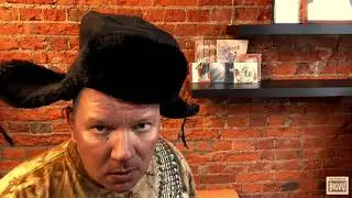 ЛОМОВОЙ.   