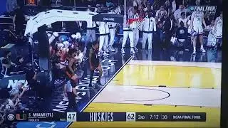 UConn Andre Jackson Jr. Dunk against Miami in National Semifinal