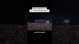 Next level crowd control 😱 #dimitrivegasandlikemike #tomorrowland #electronicmusic #dj #rave