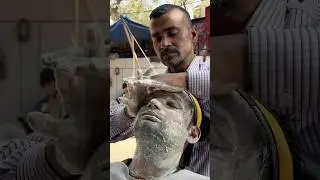Best Face Massage in The Street 