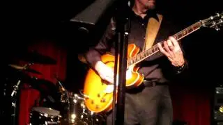 The Sonics - Boss Hoss Live at Maxwell's in Hoboken, NJ 11/12/11