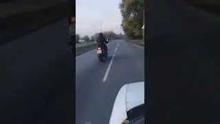 Honda CB400 Vtec1