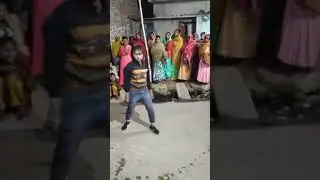 Me sharabi Nahi Mujhko Botal na Do Hindi Song