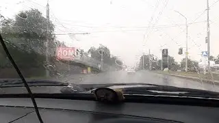 Едем В Дождь