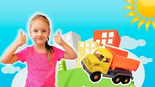 Ястася  и папа вместе гуляют играют и шутят